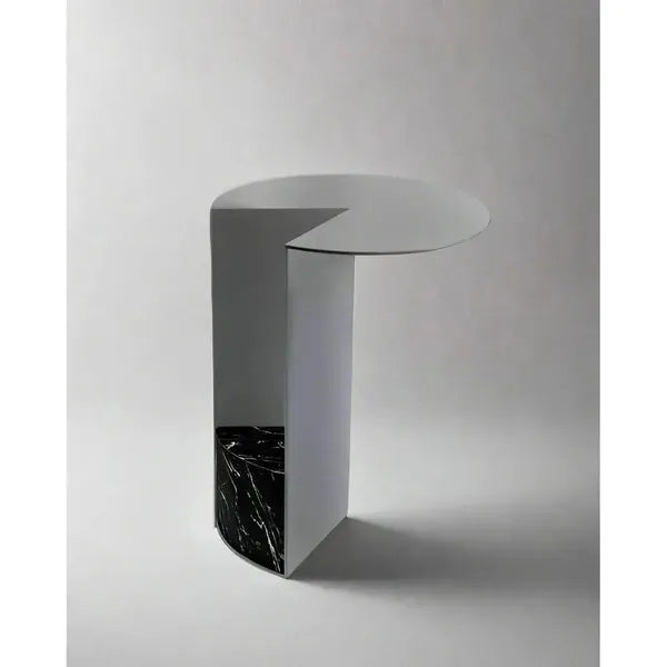 the-cantilever-gray-x-black
