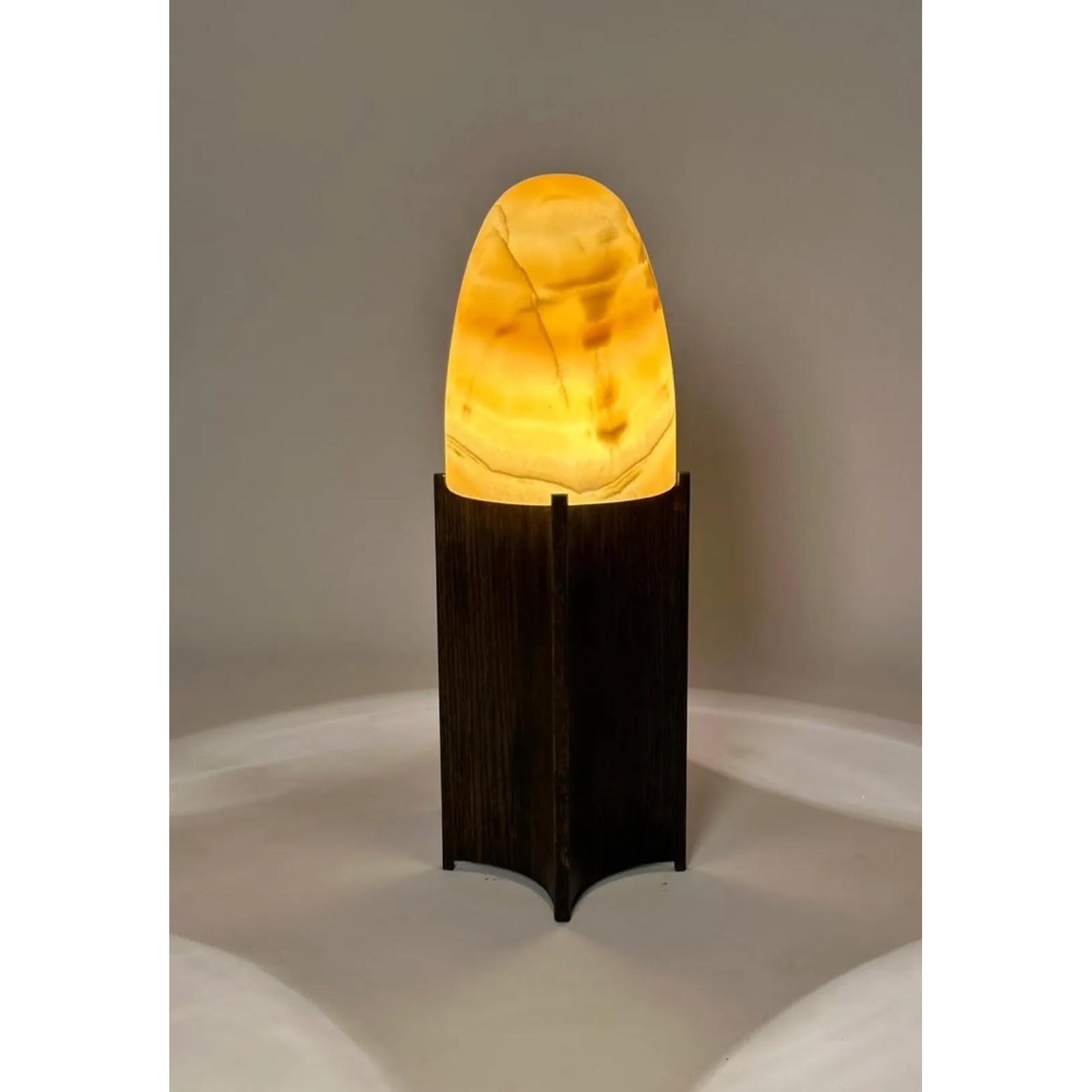 bullet-table-lamp