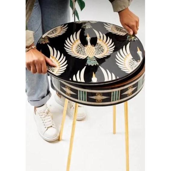 swan-table