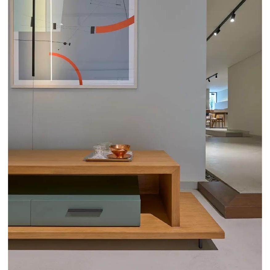 wick-tv-unit