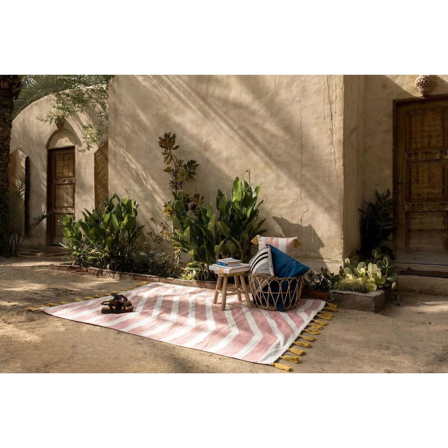 current-rug
