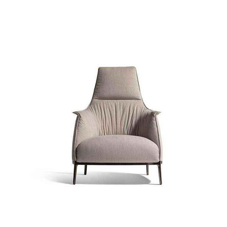 Cavallo Armchair