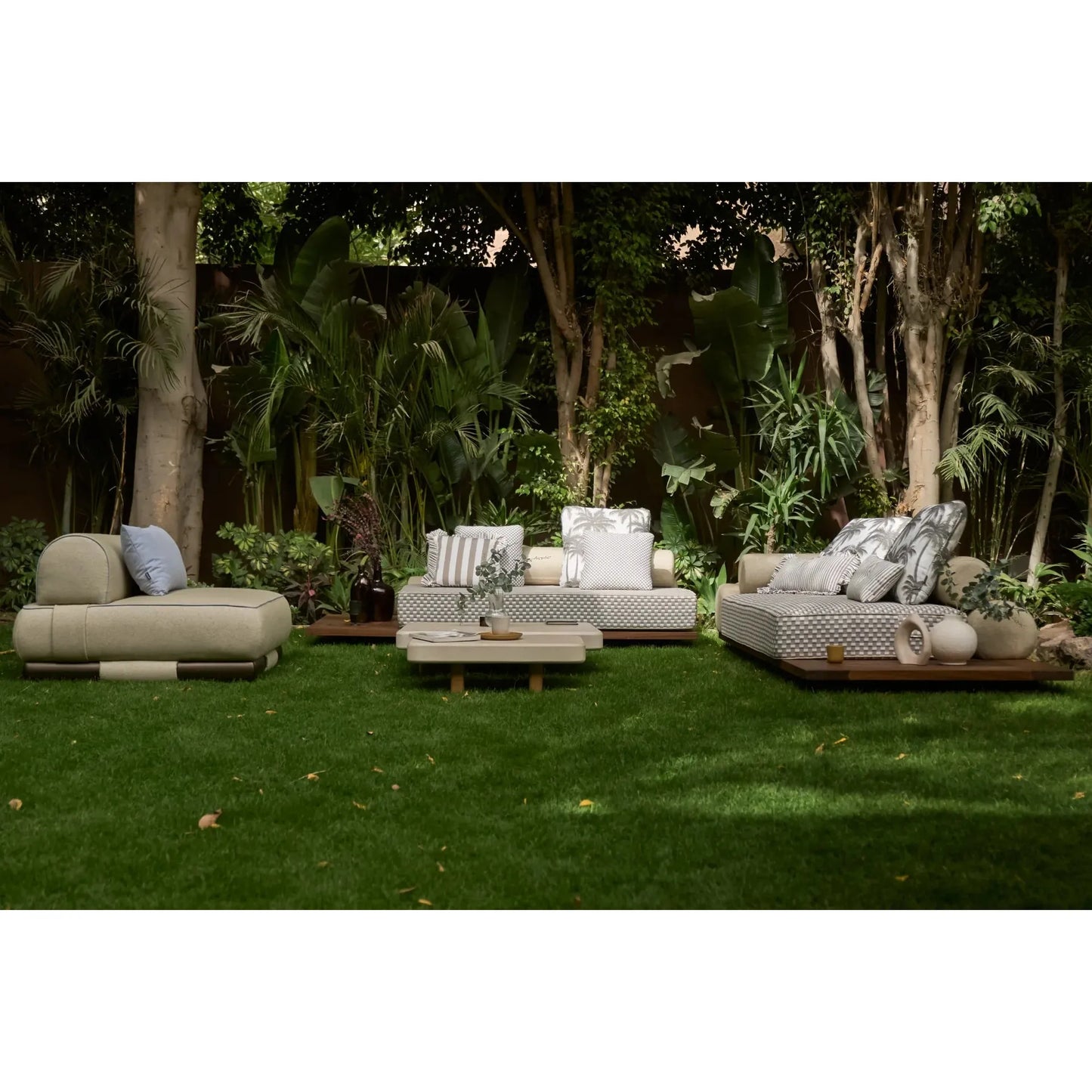 Mareya Sofa