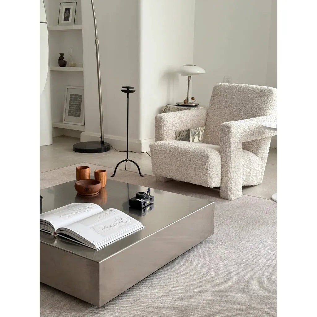 Yuki Table