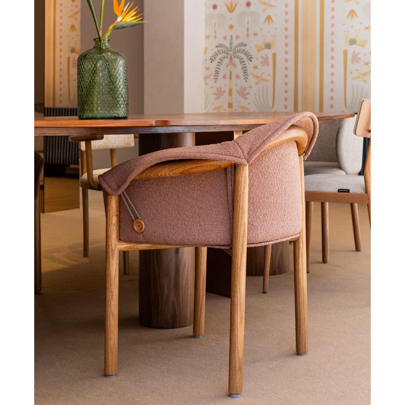 Nubi Chair