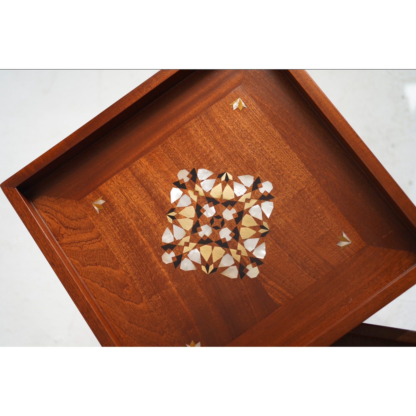 Qijmas Side Table