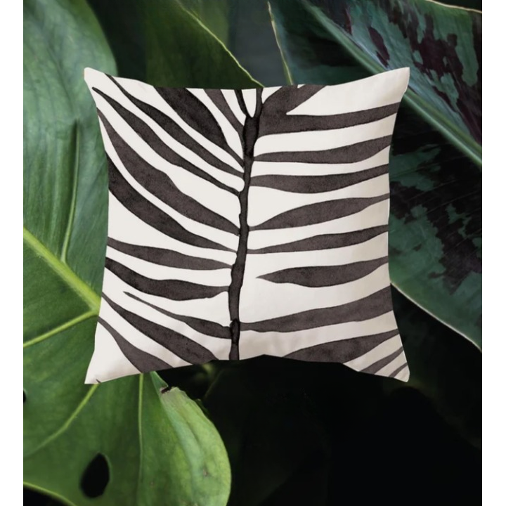 The Leaf Cushion