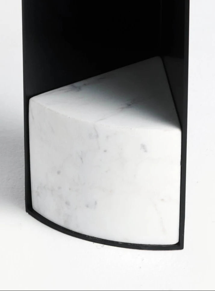 The Cantilever (Black x White)