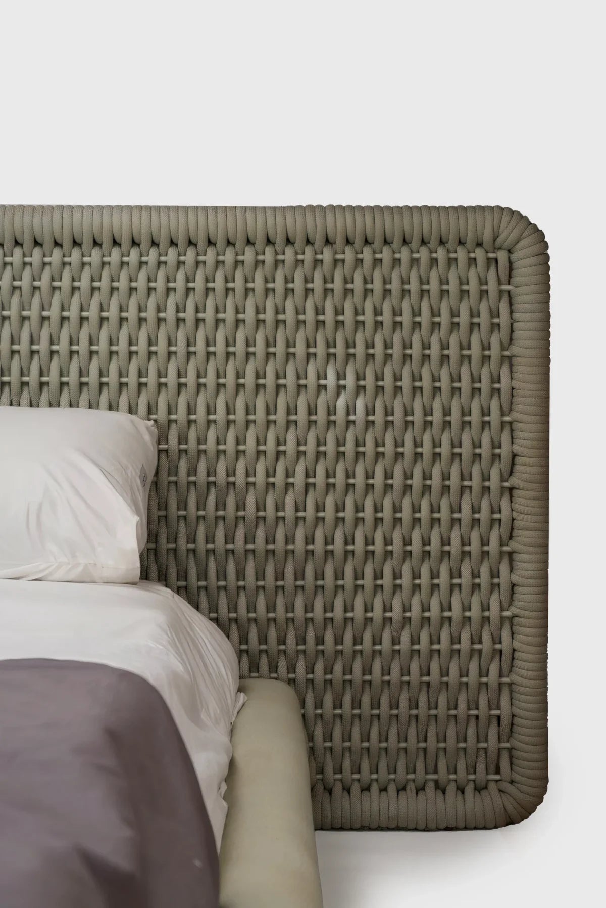 Woven Bed