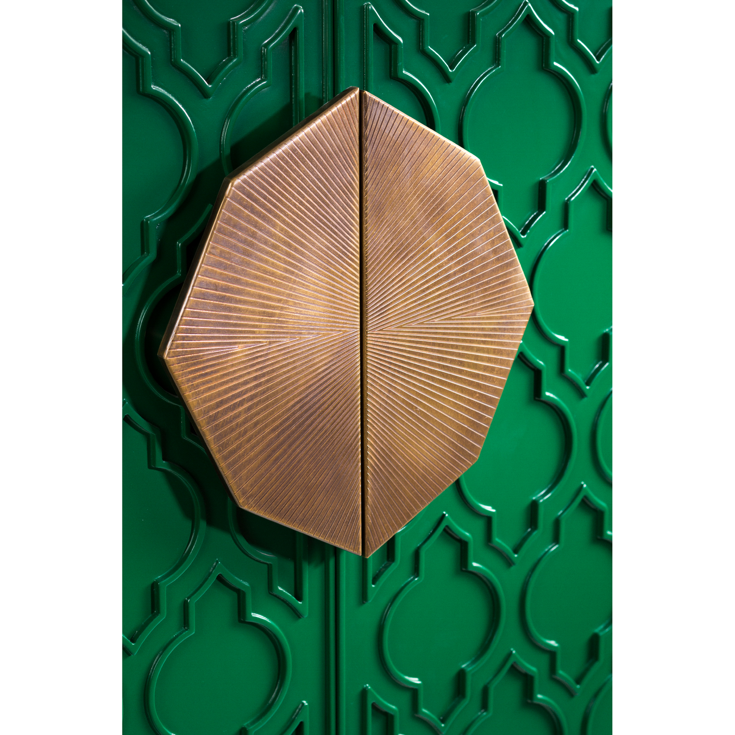 Andalucia Cabinet - Shewekar- The Mob Collective
