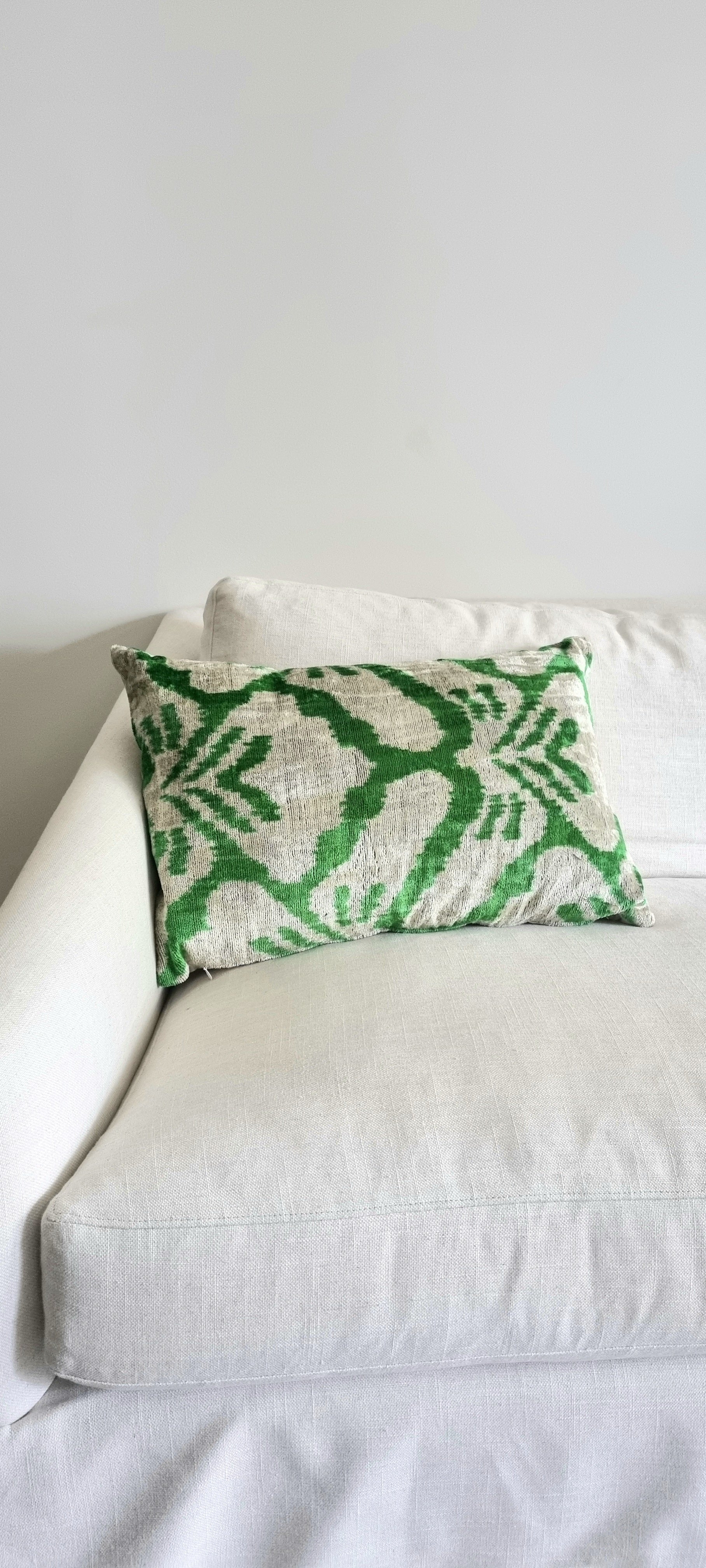Velvet Green Leaves - Maison Turk- The Mob Collective Velvet Green Leaves - Maison Turk- The Mob Collective