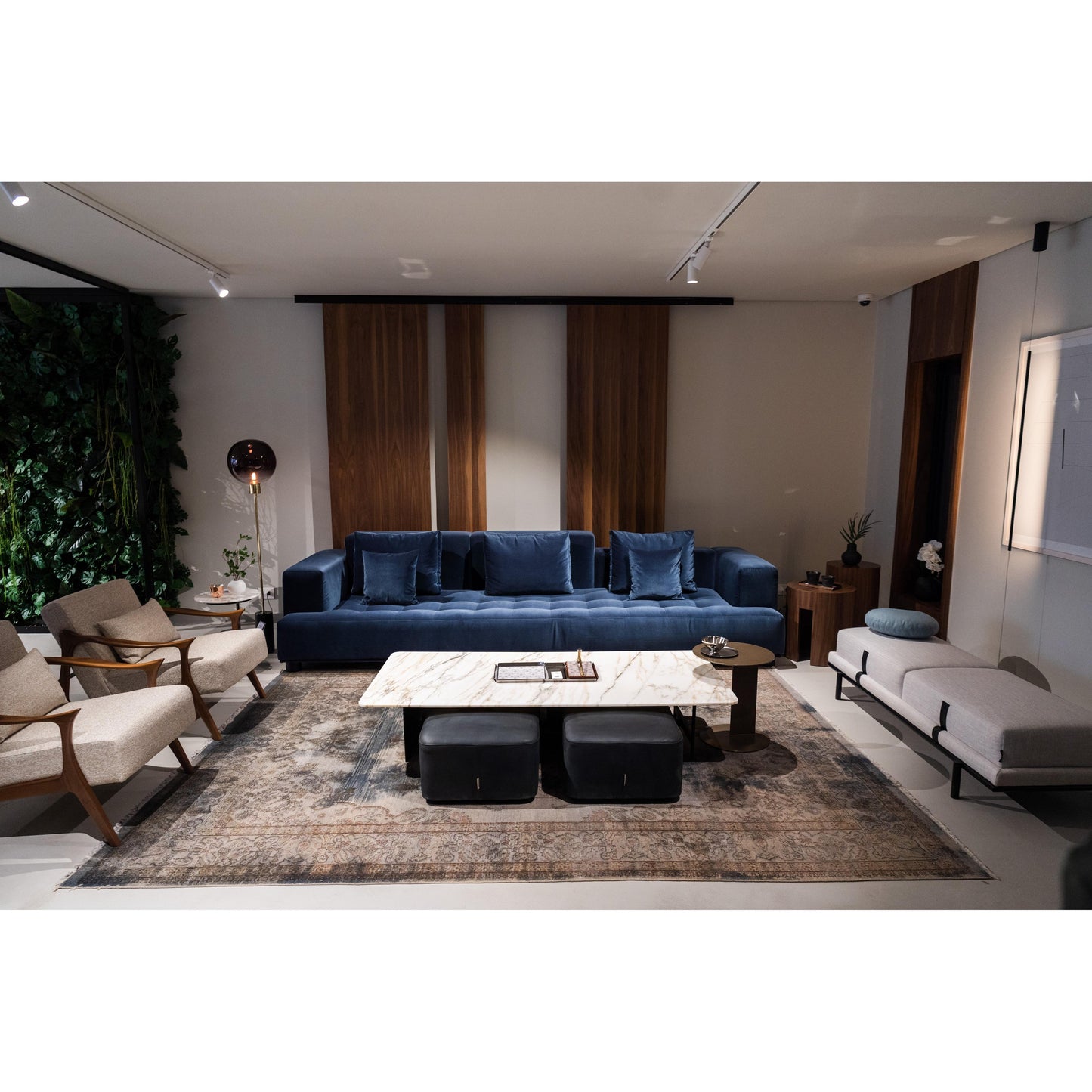 Berlin Sofa - C REALITY- The Mob Collective