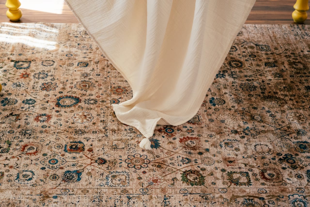 Golden Crown - Ray Rugs- The Mob Collective Golden Crown - Ray Rugs- The Mob Collective