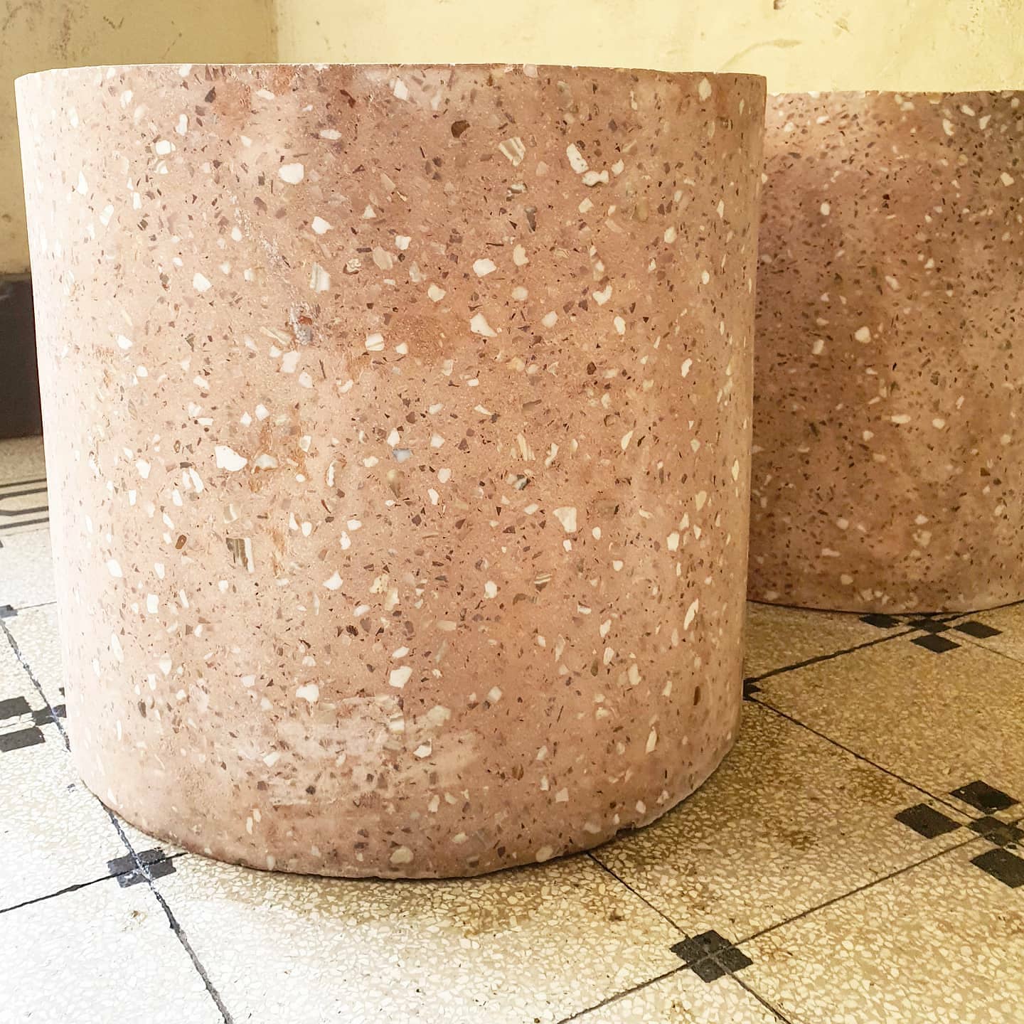 Cylinder stool - Stickum- The Mob Collective Cylinder stool - Stickum- The Mob Collective