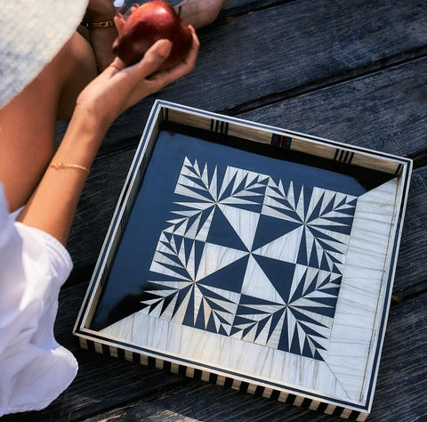 Pearly Black Squared Tray - Rofoof- The Mob Collective Pearly Black Squared Tray - Rofoof- The Mob Collective