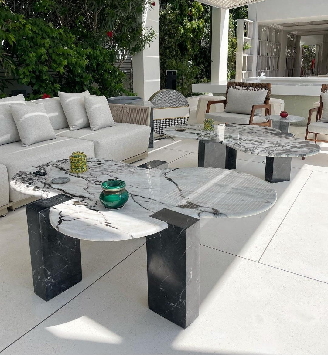Vintage Coffee Table - Ami- The Mob Collective