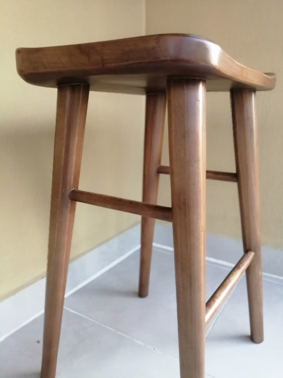 The Feel Stool - Una Palabra- The Mob Collective The Feel Stool - Una Palabra- The Mob Collective