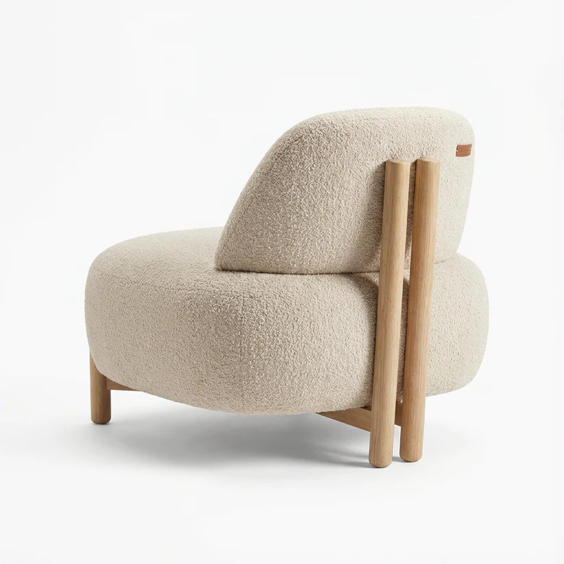 Ritzy Lounge Chair