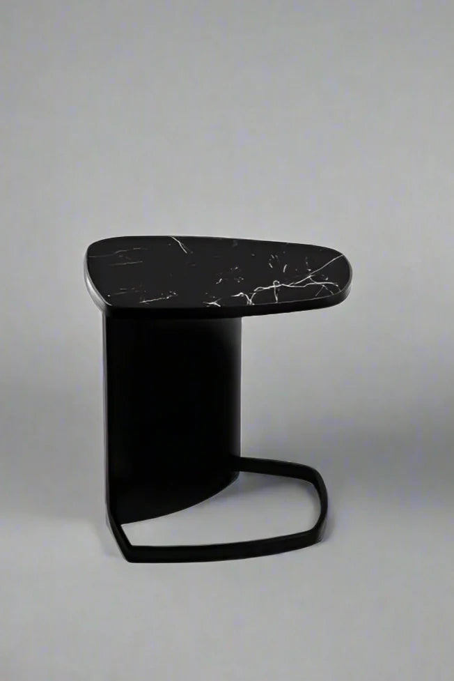 L-Shape Curve (Black Spanish Marble)