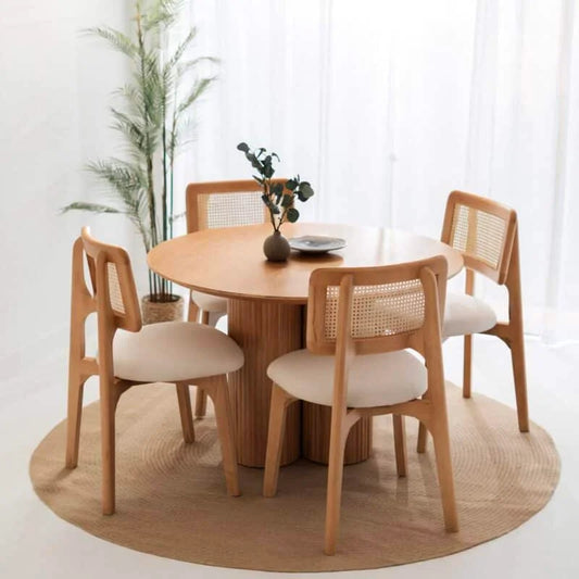 Ayla Round Dining Table