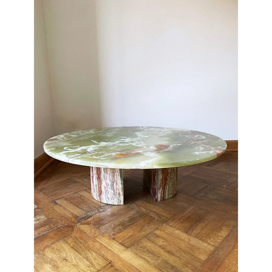 The Onyx Table - Ami- The Mob Collective