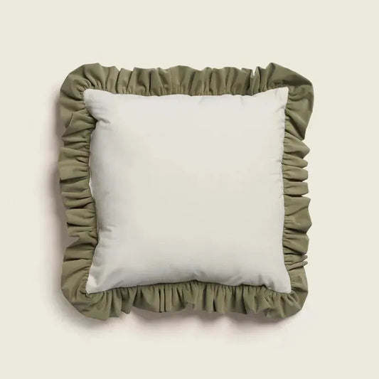 lilly-in-off-white-cushion