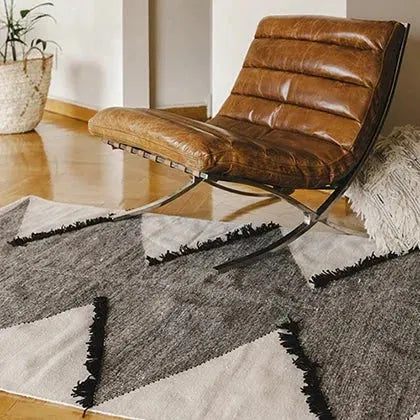 frilled-diamonds-rug