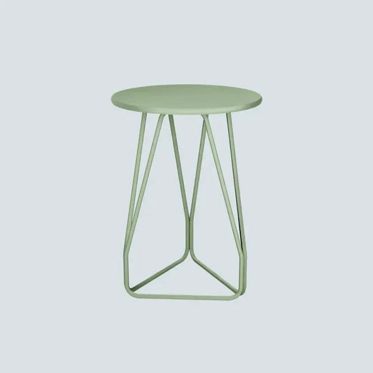 Stratto – Sculptural Metal Side Table