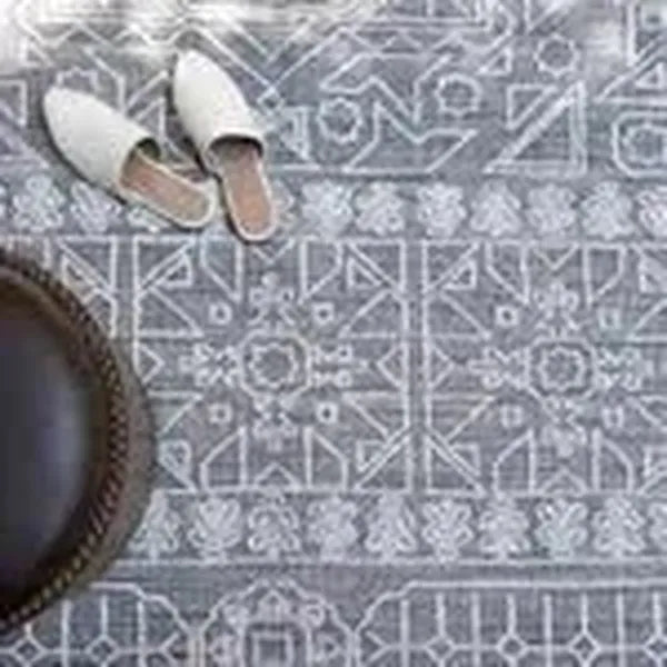 blue-pendant-hand-knotted-carpet