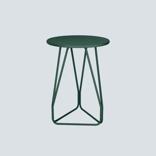 Stratto – Sculptural Metal Side Table
