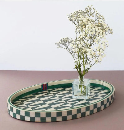 green-oval-tray