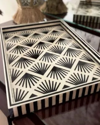 swan-in-black-tray