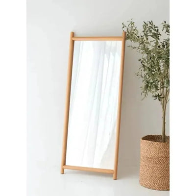 loren-mirror