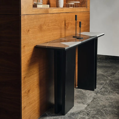 edgy-console