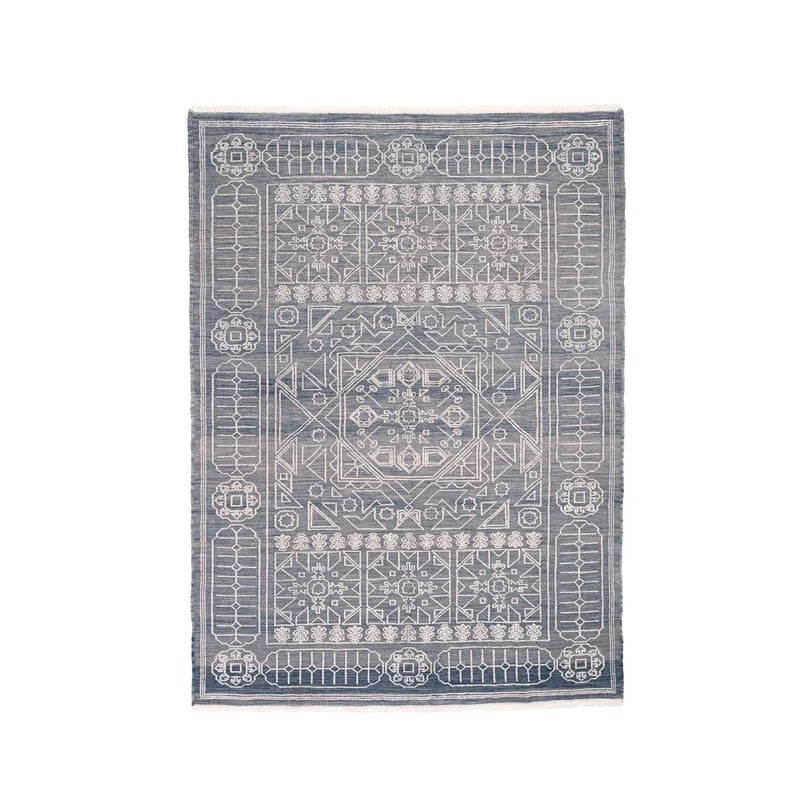 blue-pendant-hand-knotted-carpet