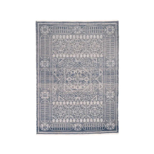 blue-pendant-hand-knotted-carpet