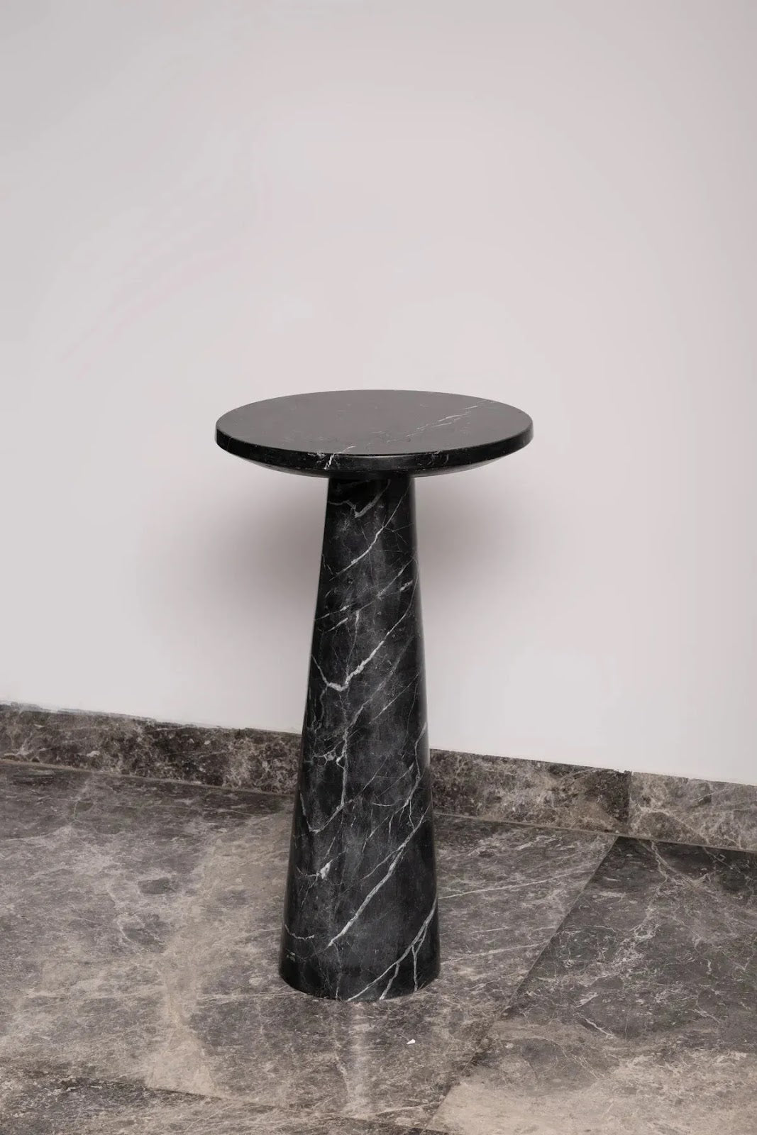 blck-side-table