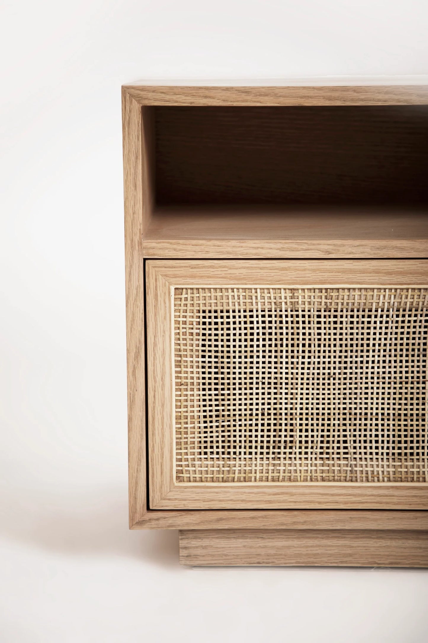 Lucille TV Unit