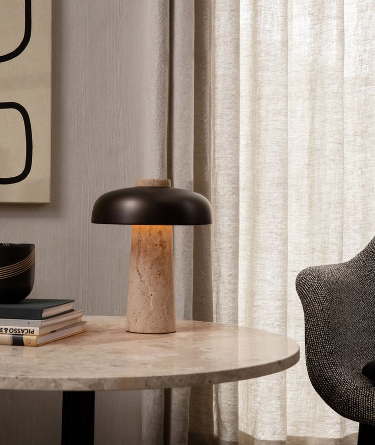 Alara Table lamp