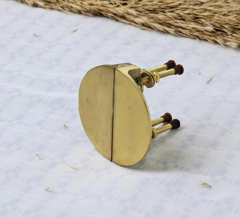 Split Circle Handle