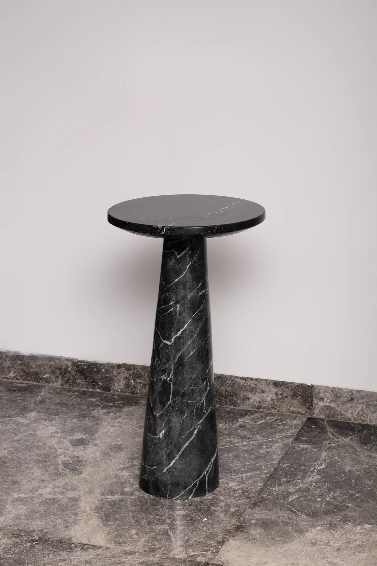 Blck Side Table