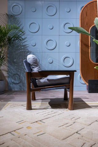 Liva Armchair