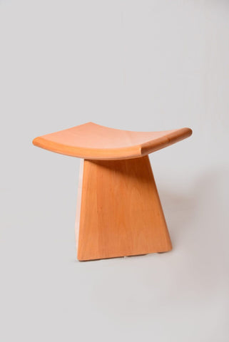 Non-Polar Pouf