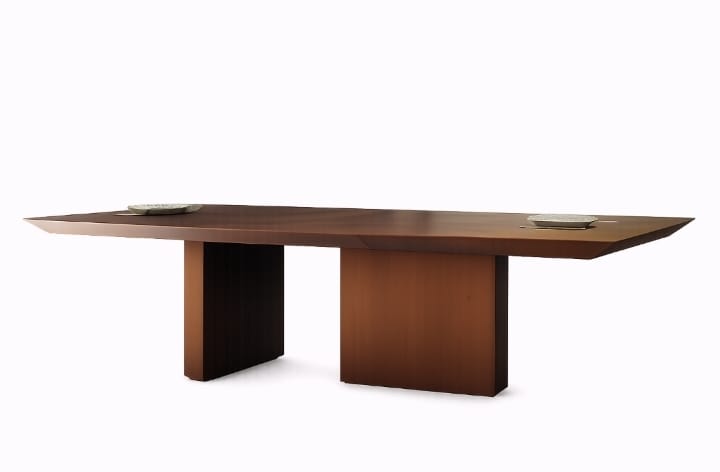 Belt Dining Table