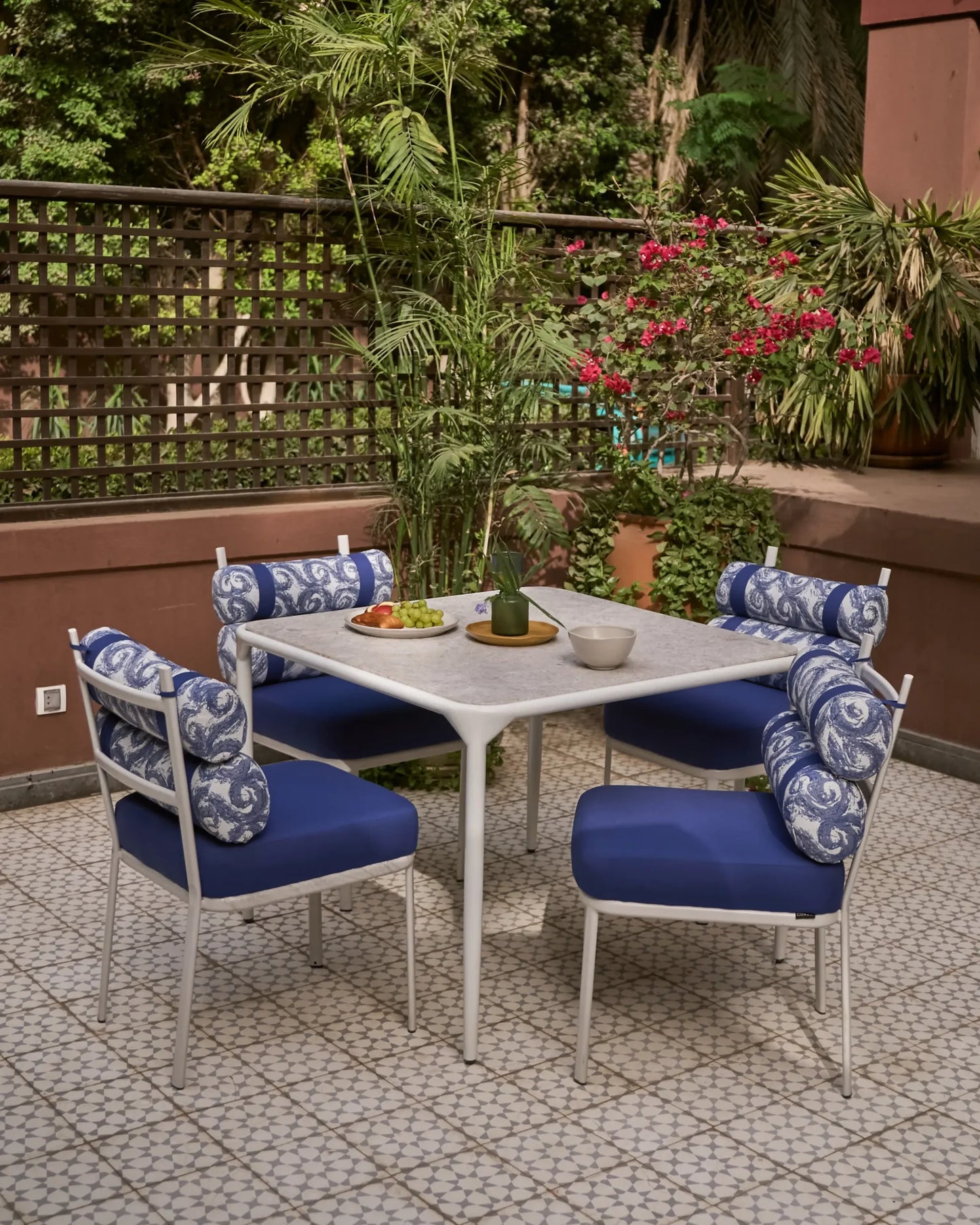 Azra Chair