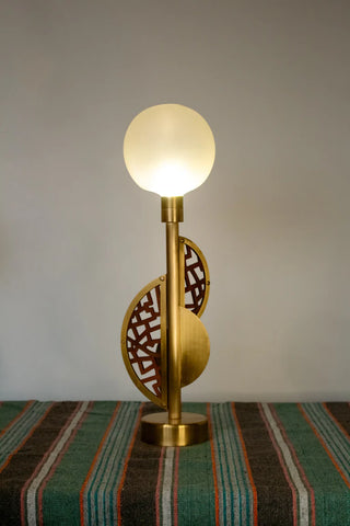 NOUR GLASS TABLE LAMP