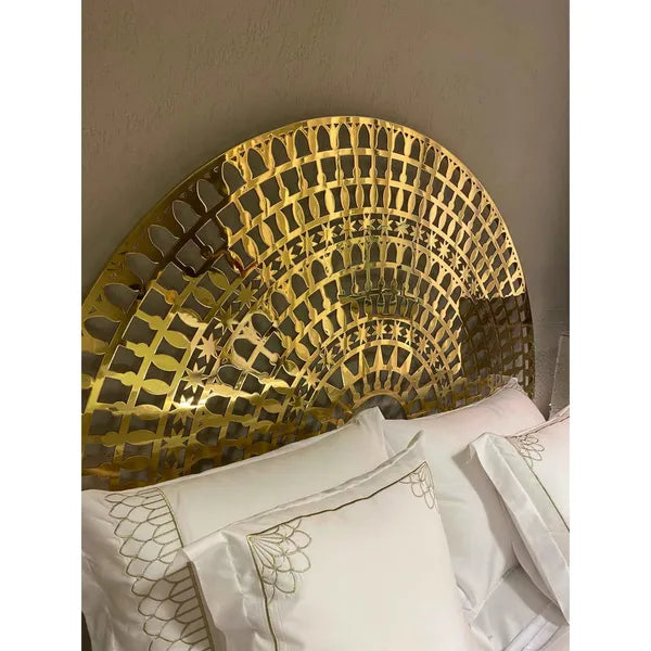 Necklace Bed - Shosha Kamal- The Mob Collective