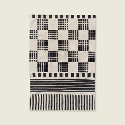 Neutro - Kilim Rug