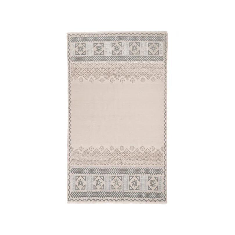 Lattice Hand-knotted Carpet