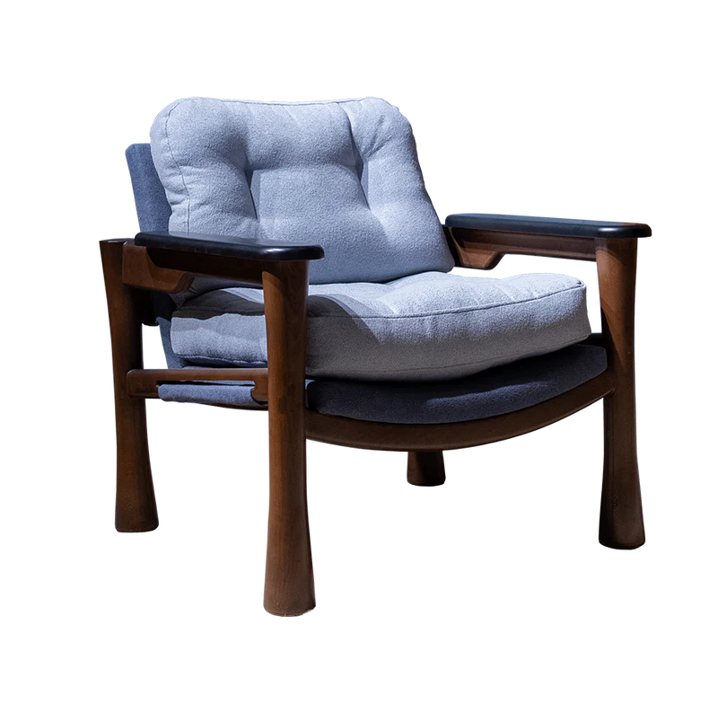 Liva Armchair